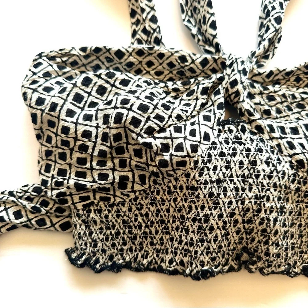 Urban Outfitters Kiara Smocked Tie Back Crop Top Size Medium